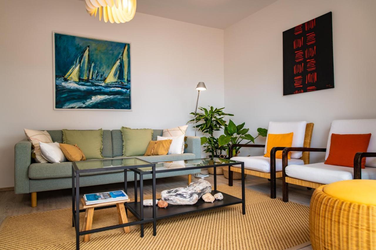 Apartment Axelle 50 Meters To The Beach Banjole Bagian luar foto