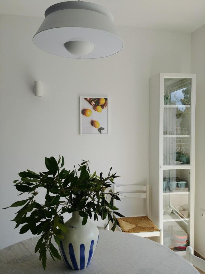 Apartment Axelle 50 Meters To The Beach Banjole Bagian luar foto